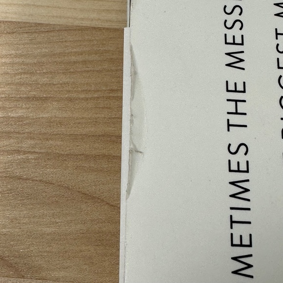 The Magnolia Story - Hardcover Chip and Joanna Gaines - VG - Picture 6 of 6